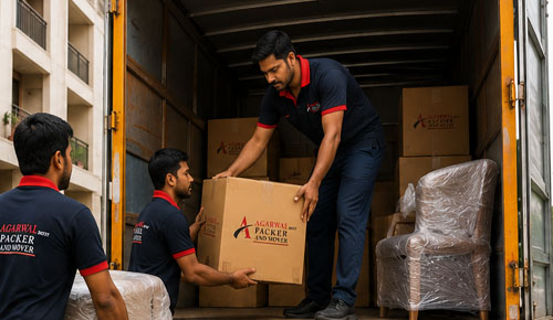 Loading and unloading service with trained labour team